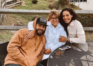Danielle Olivera with her mother and brother