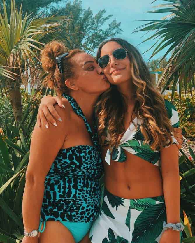 Who is Nadia Amine? Age, Height, Gender, Nationality, Wiki, Bio, Net Worth - Wassup News